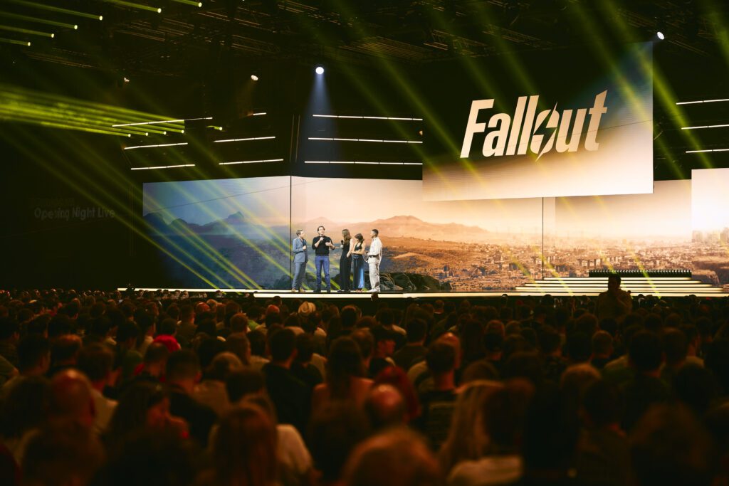 Gamescom Opening Night Live 2025 – "(...) biggest ONL ever done"? 2 Staffelauftakt für Staffel 2 von Fallout - am 17. Dezember auf Amazon Prime
Gamescom Opening Night Live, Halle 1 (event arena). Köln, © 2025